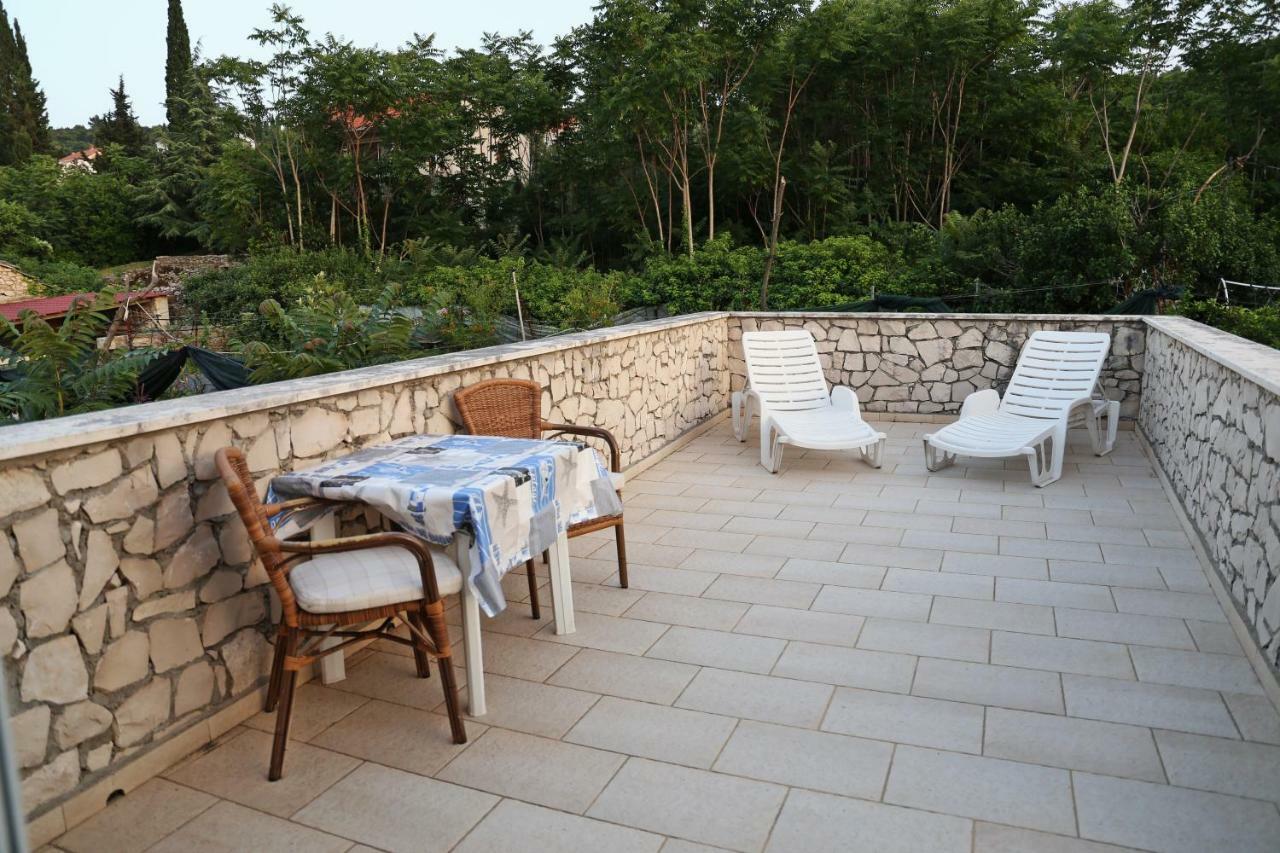 Apartments Katica Lumbarda Dış mekan fotoğraf