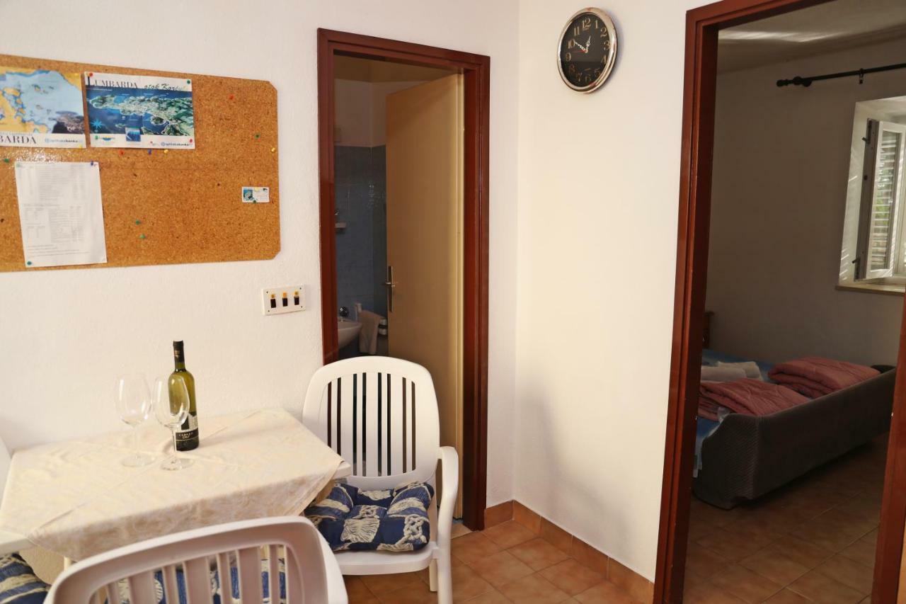Apartments Katica Lumbarda Dış mekan fotoğraf