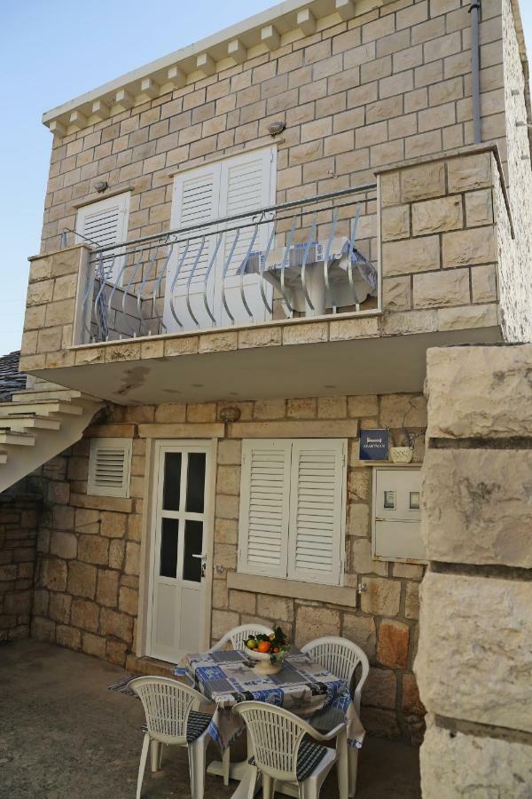 Apartments Katica Lumbarda Dış mekan fotoğraf